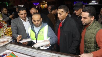 ضربات رقابية حاسمة بطوخ.. إعدام لحوم فاسدة وغلق محال مخالفة خلال حملة بقيادة محافظ القليوبية ضربات رقابية حاسمة بطوخ.. إعدام لحوم فاسدة وغلق محال مخالفة خلال حملة بقيادة محافظ القليوبية