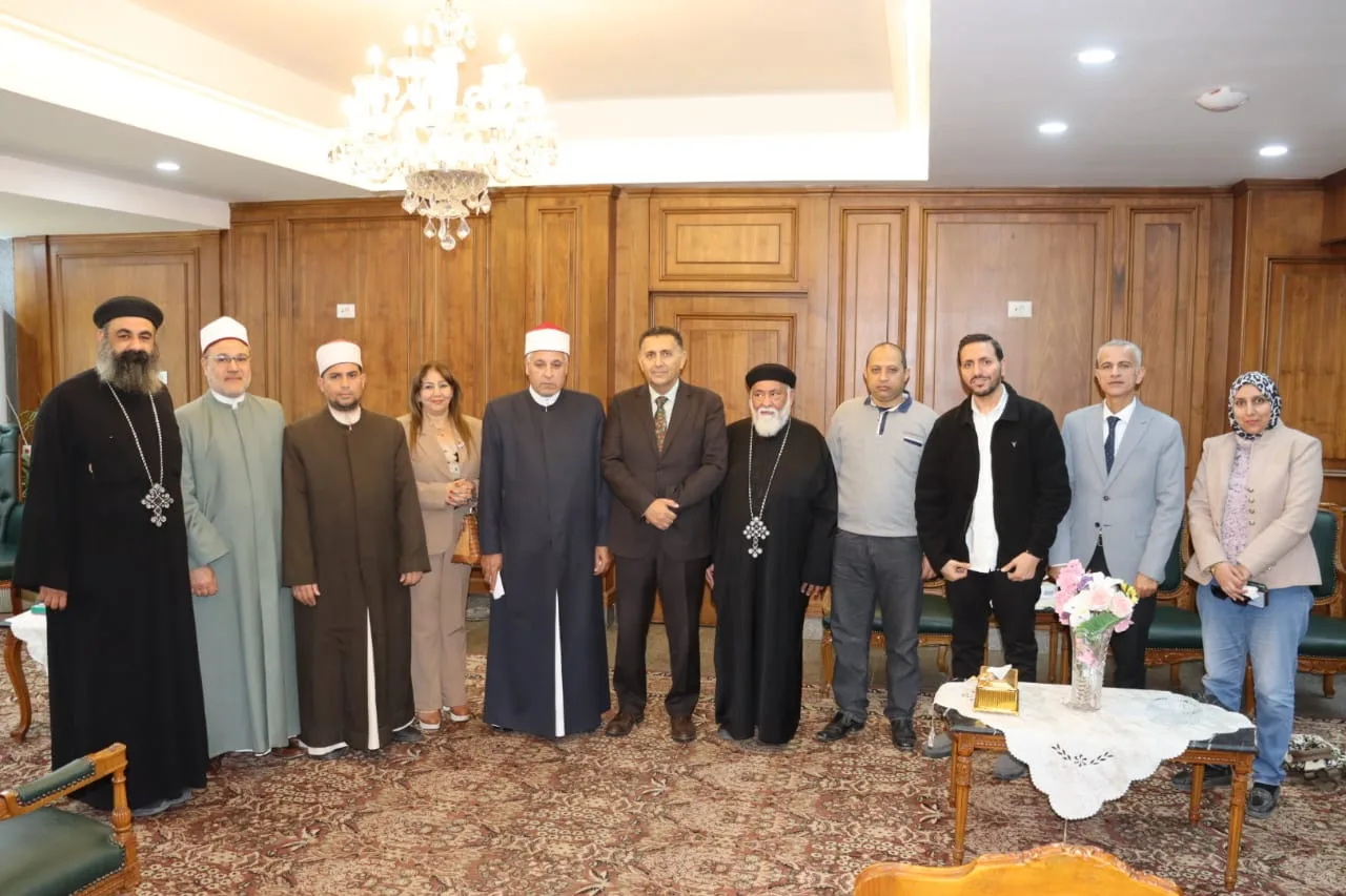 وفود الكنيسة والأزهر في القليوبية تزور المحافظ لتبادل التهاني بعيد الفطر