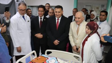 محافظ القليوبية يزرع البهجة في مستشفيات بنها.. يهنئ المرضى بعيد الفطر ويوزع الورود والهدايا محافظ القليوبية يزرع البهجة في مستشفيات بنها.. يهنئ المرضى بعيد الفطر ويوزع الورود والهدايا