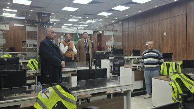 محافظ القليوبية من مركز السيطرة: متابعة لحظية لشفط مياه الأمطار واستنفار كامل لمواجهة الطقس