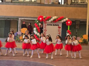 الشبان ببنها تحتفل بعيد الأم.. فعاليات تفاعلية وأجواء مليئة بالبهجة للأطفال وأولياء الأمور