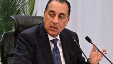 رئيس الوزراء يبدأ جولة تفقدية بعدد من الشركات الصناعية بالمنطقة الاستثمارية بمدينة بنها رئيس الوزراء يبدأ جولة تفقدية بعدد من الشركات الصناعية بالمنطقة الاستثمارية بمدينة بنها