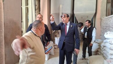 ضبط 27.25 طن فول و210 عبوات تونة مخالفة في حملة تموينية مكبرة ببنها ضبط 27.25 طن فول و210 عبوات تونة مخالفة في حملة تموينية مكبرة ببنها