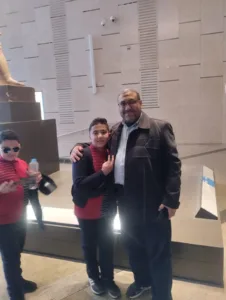 طلاب الشبان العالمية ببنها يزورون المتحف المصري الكبير في رحلة تعليمية مميزة