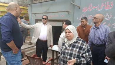 سقوط لحوم فاسدة ومجهولة المصدر داخل منفذ بيع بشبرا الخيمة قبل وصولها للمواطنين