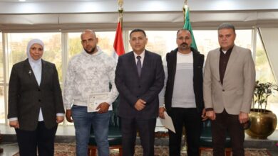 من قلب النيران إلى منصة التكريم.. محافظ القليوبية يحتفي بأبطال أنقذوا مصانع القناطر من كارثة من قلب النيران إلى منصة التكريم.. محافظ القليوبية يحتفي بأبطال أنقذوا مصانع القناطر من كارثة