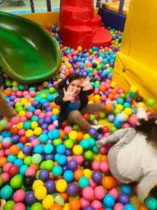 يوم من السعادة والتعلم.. براعم شبان بنها يعيشون تجربة استثنائية في Kids Land