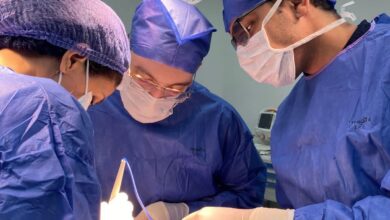 إنقاذ من قلب الخطر.. تدخلات جراحية معقدة تعيد الحياة لمصابي حادثين بالخانكة التخصصي
