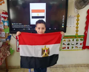 الشبان العالمية ببنها تحتفل بـ«عيد تحرير سيناء» برياض الأطفال لتعزيز الانتماء الوطني لدى النشء