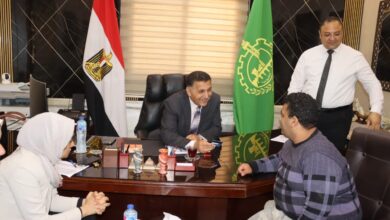 محافظ القليوبية يوجه بحلول فورية لمشكلات المواطنين خلال لقاء جماهيري موسع بقليوب محافظ القليوبية يوجه بحلول فورية لمشكلات المواطنين خلال لقاء جماهيري موسع بقليوب