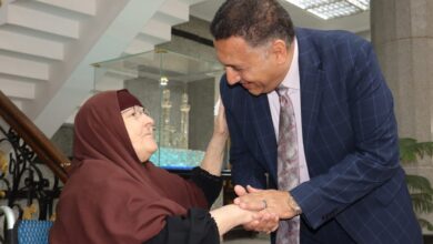 محافظ القليوبية يفتح بابه للحالات الإنسانية ويوجه بدعم عاجل لثلاث أسر من الأولى بالرعاية محافظ القليوبية يفتح بابه للحالات الإنسانية ويوجه بدعم عاجل لثلاث أسر من الأولى بالرعاية