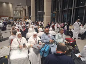 270 حاجًا من القليوبية يبدؤون رحلتهم الإيمانية بالأراضي المقدسة وسط متابعة من التضامن الاجتماعي