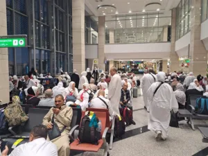 270 حاجًا من القليوبية يبدؤون رحلتهم الإيمانية بالأراضي المقدسة وسط متابعة من التضامن الاجتماعي