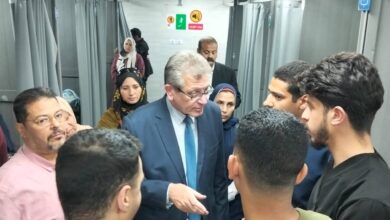 جولة مفاجئة تكشف غياب أطباء بطوارئ مستشفيات جامعة بنها وإحالتهم للتحقيق