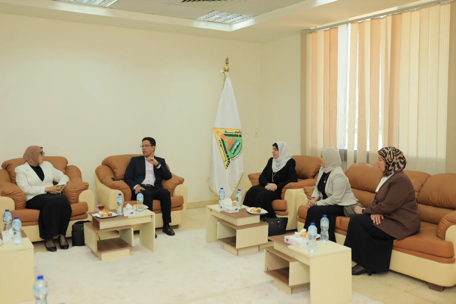 جامعة بنها تستقبل لجنة “الأعلى للجامعات” لمتابعة جاهزية افتتاح كلية الصيدلة بالعبور