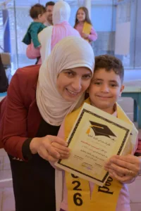 وسط أجواء من البهجة والإبداع.. براعم الشبان العالمية ببنها يحتفلون بالتخرج في حفل استثنائي