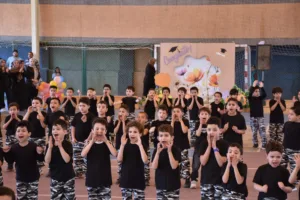 وسط أجواء من البهجة والإبداع.. براعم الشبان العالمية ببنها يحتفلون بالتخرج في حفل استثنائي