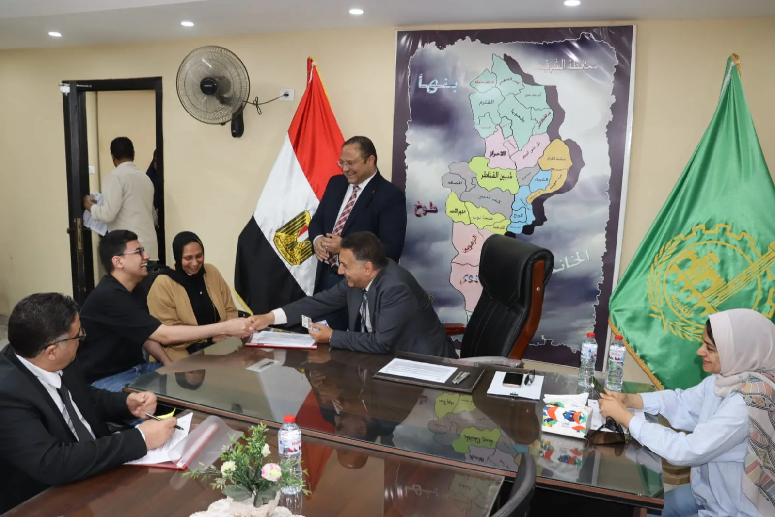 محافظ القليوبية من شبين القناطر: استجابات فورية لطلبات المواطنين وفرص عمل ودعم لذوي الهمم في لقاء جماهيري أسبوعي