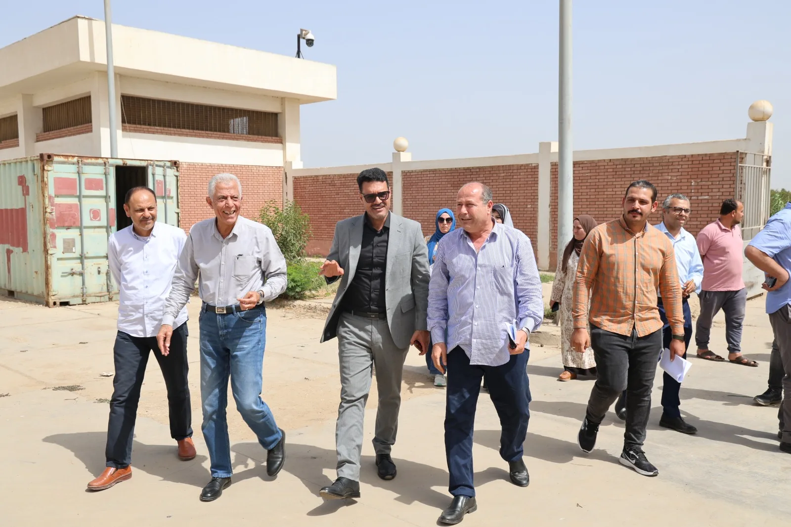 مستشار رئيس الوزراء للمشروعات القومية يتفقد محطة معالجة الصرف الصحي ببلتان بالقليوبية لمتابعة معدلات التنفيذ