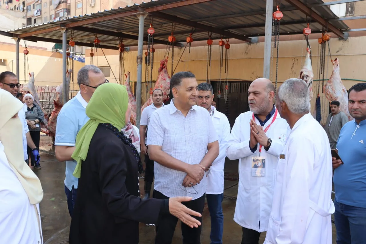 جولات مكثفة واستعدادات كاملة.. محافظ القليوبية يتفقد مجزر غرب شبرا الخيمة قبل عيد الأضحى
