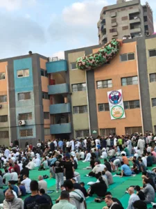 الآلاف يؤدون صلاة العيد بـشبان بنها