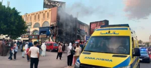 محافظ القليوبية يتابع حادث حريق بواجهة أحد المطاعم بالحي الأول بالعبور ويؤكد: لا إصابات خطيرة وسلامة المبنى الإنشائية قائمة