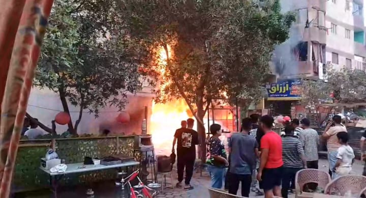 السيطرة على حريق محل تسالي بالخصوص دون خسائر بشرية