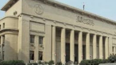 وصول المتهمين للمحاكمة في واقعة اطلاق النار علي اب ونجله بباسوس