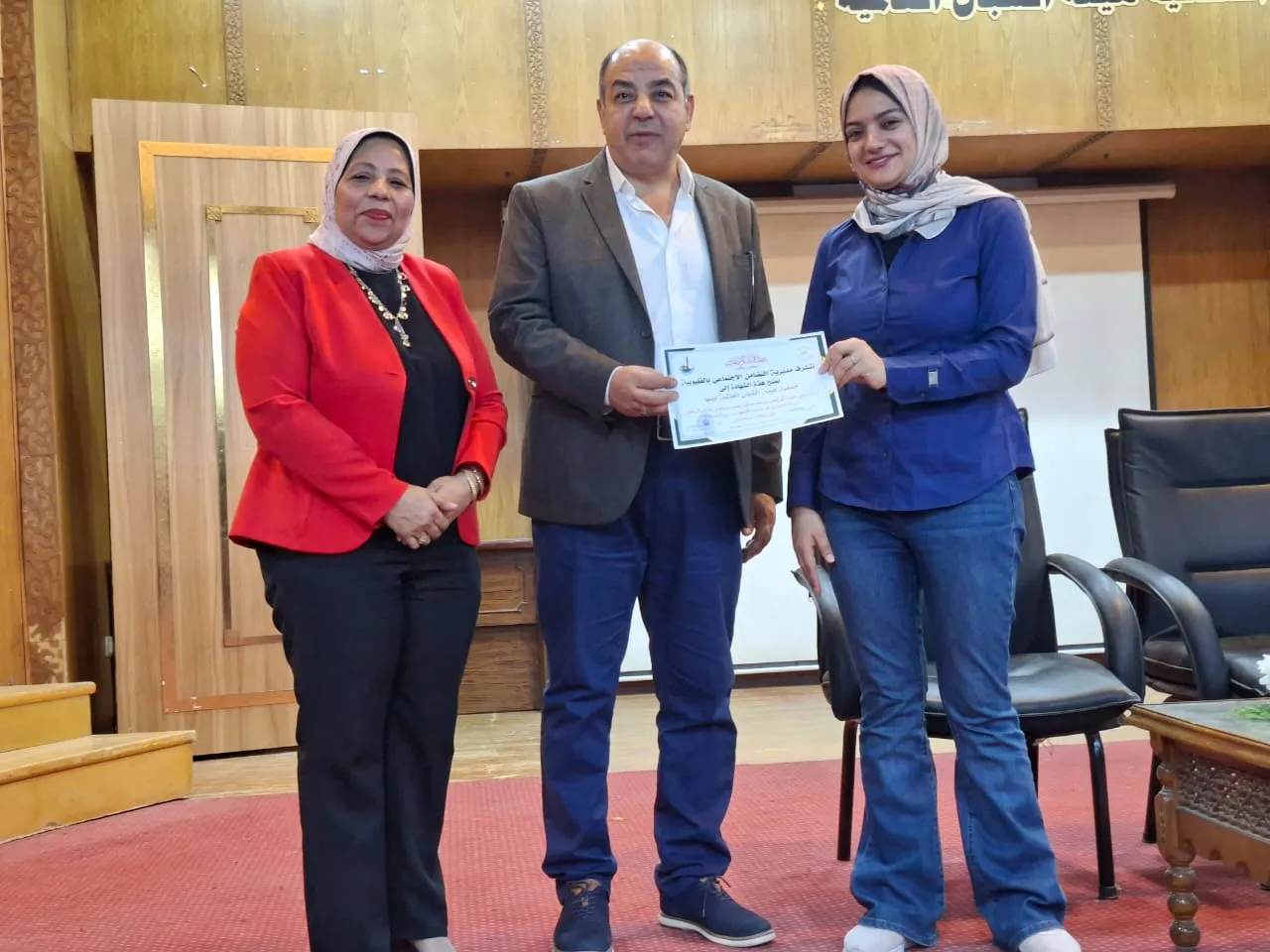 التضامن الاجتماعي تكرم جمعية الشبان العالمية بالقليوبية التضامن الاجتماعي تكرم جمعية الشبان العالمية بالقليوبية