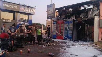 حريق داخل محل بقالة بمدينة العبور.. والإطفاء يحاصر النيران قبل انتشارها