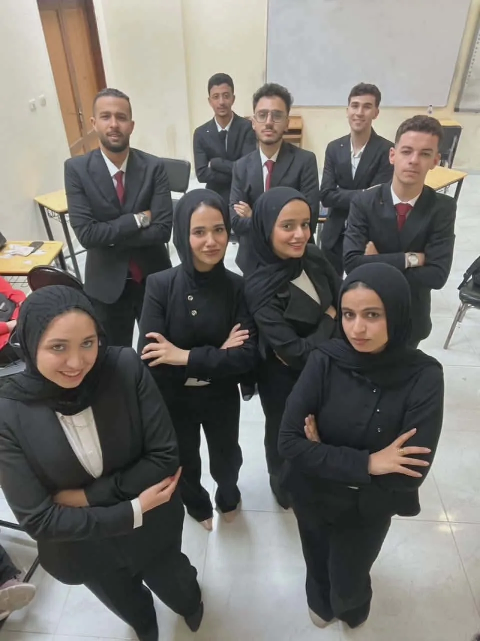طلاب حاسبات بنها يبتكرون تطبيقًا ذكيًا لتطوير تجربة زيارة المتحف المصري الكبير
