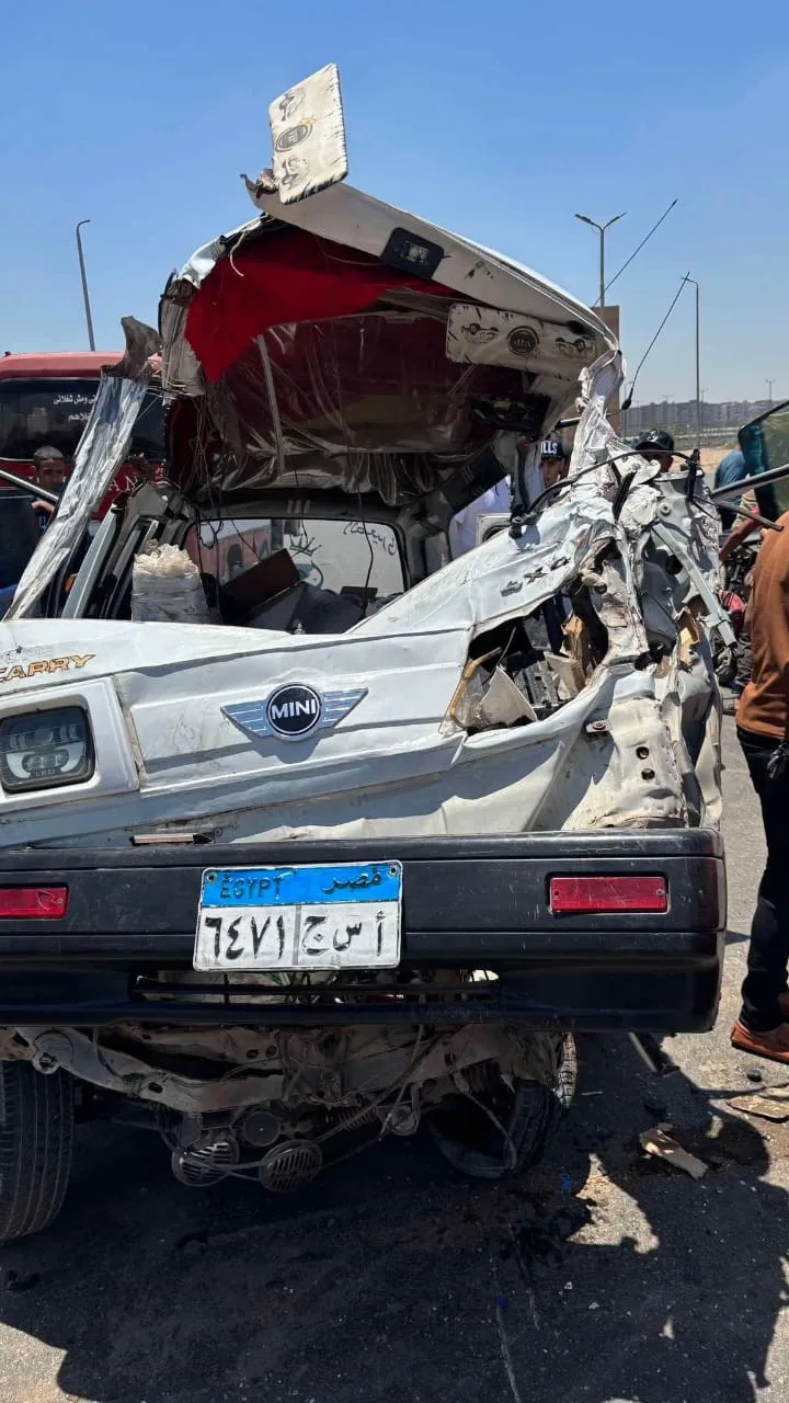 انفجار إطار سيارة سوزوكي ينهي حياة سائق على محور العصار بشبرا الخيمة