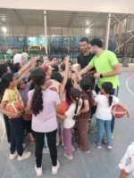 ازدحام الملاعب يحكي القصة.. أكاديمية السلة بشبان بنها تكسب ثقة الأسر وتصنع شغف اللاعبين