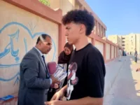 بتوجيهات مدير تعليم القليوبية.. استقبال حافل لطلاب الثانوية العامة وتوزيع مياه وعصائر أمام اللجان قبل امتحان اللغة الأجنبية الأولى
