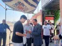 بتوجيهات مدير تعليم القليوبية.. استقبال حافل لطلاب الثانوية العامة وتوزيع مياه وعصائر أمام اللجان قبل امتحان اللغة الأجنبية الأولى