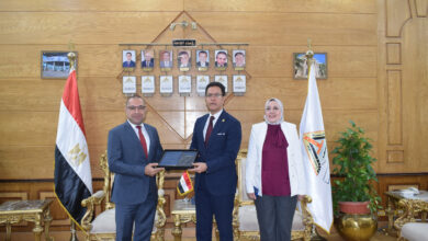 رئيس جامعة بنها يستقبل نائب رئيس جامعة الفارابي لبحث الشراكة العلمية