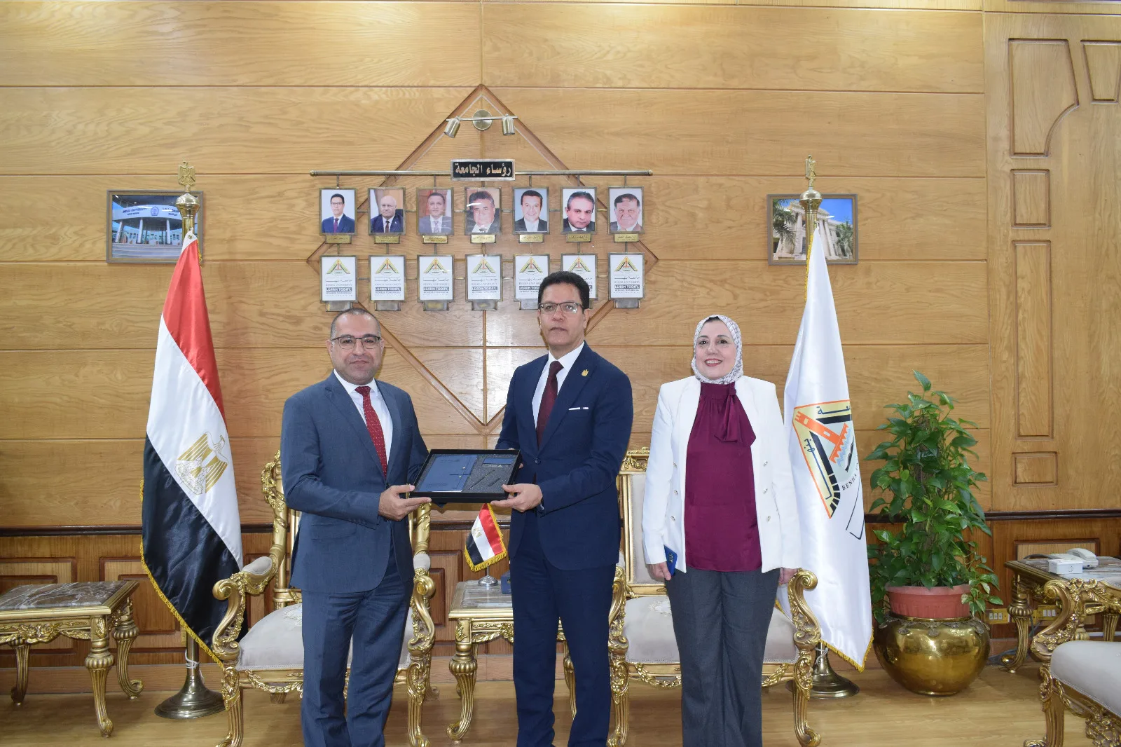رئيس جامعة بنها يستقبل نائب رئيس جامعة الفارابي لبحث الشراكة العلمية