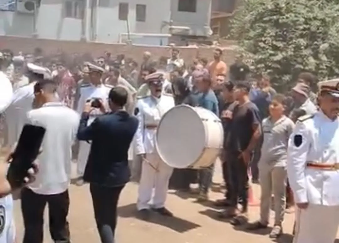 تشييع جثمان شهيد حريق منشأة ناصر بالقليوبية وسط حضور أمني وشعبي تشييع جثمان شهيد حريق منشأة ناصر بالقليوبية وسط حضور أمني وشعبي