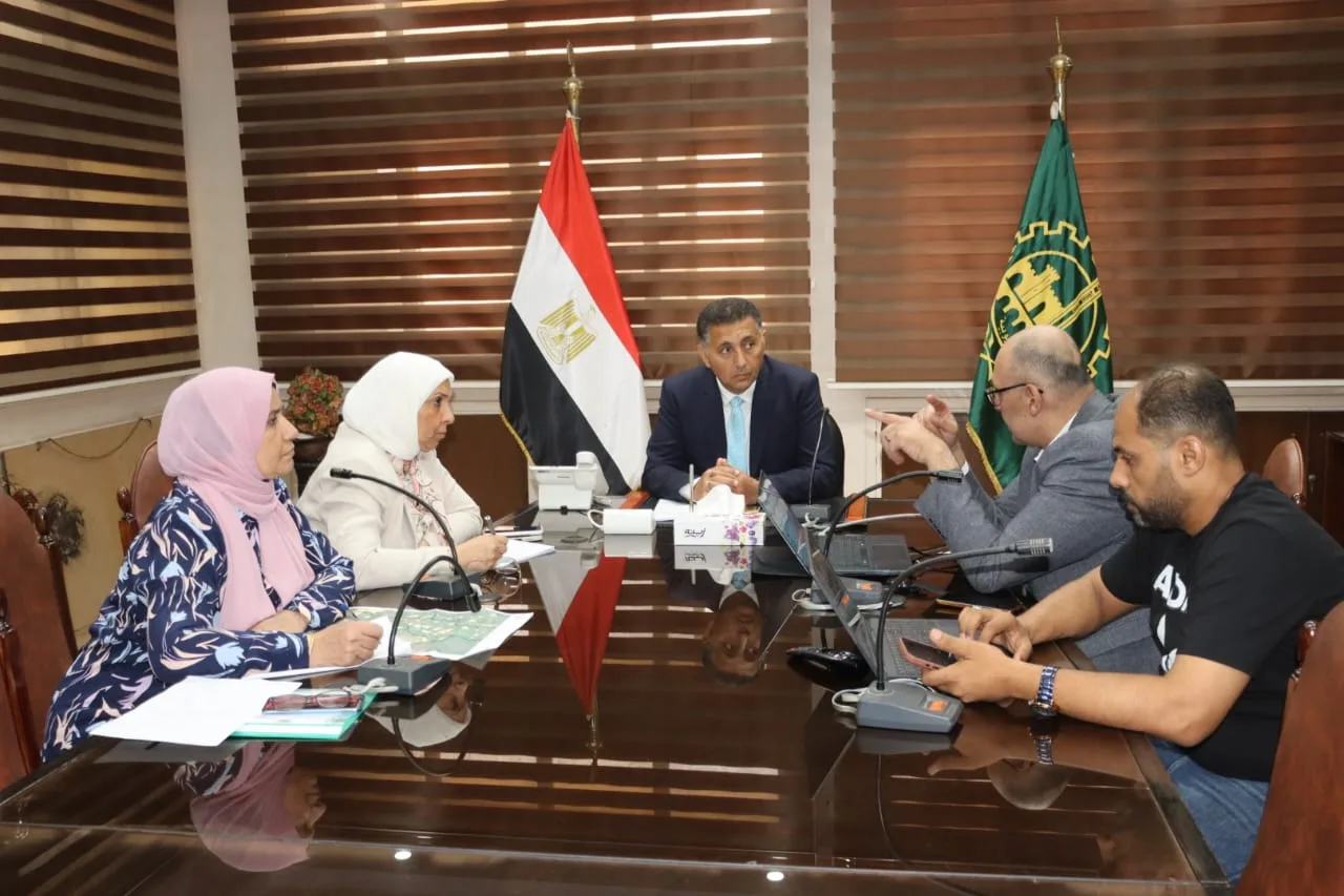 محافظ القليوبية يبحث مد مترو الأنفاق من المرج إلى شبين القناطر محافظ القليوبية يبحث مد مترو الأنفاق من المرج إلى شبين القناطر