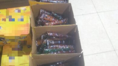 ضربة رقابية جديدة بالقليوبية.. ضبط أكثر من 20 ألف عبوة أغذية ومشروبات غير صالحة ومجهولة المصدر لحماية الأطفال والمواطنين