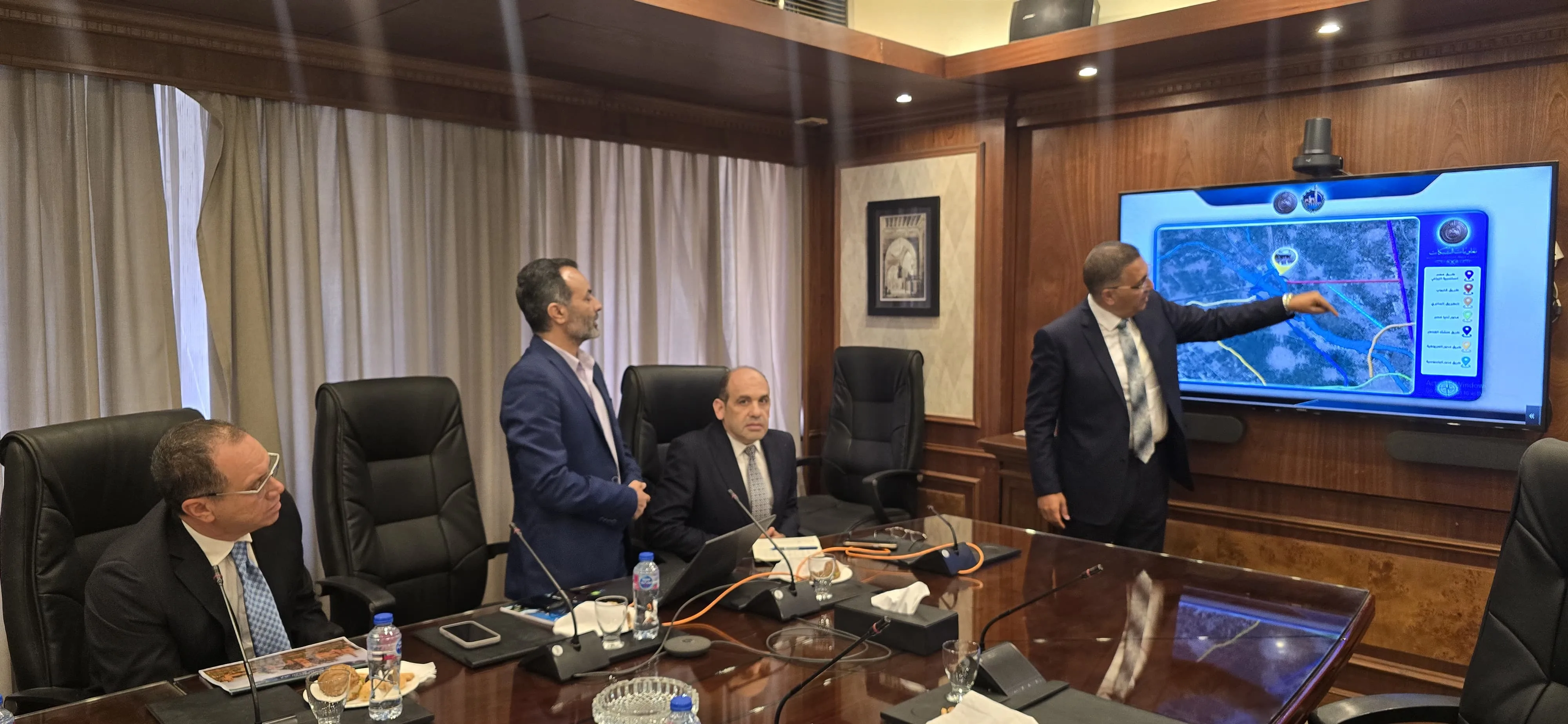 خطة لتحويل أرض المحلج بالقناطر الخيرية إلى مشروع سياحي.. ومحافظ القليوبية يبحث التفاصيل خطة لتحويل أرض المحلج بالقناطر الخيرية إلى مشروع سياحي.. ومحافظ القليوبية يبحث التفاصيل