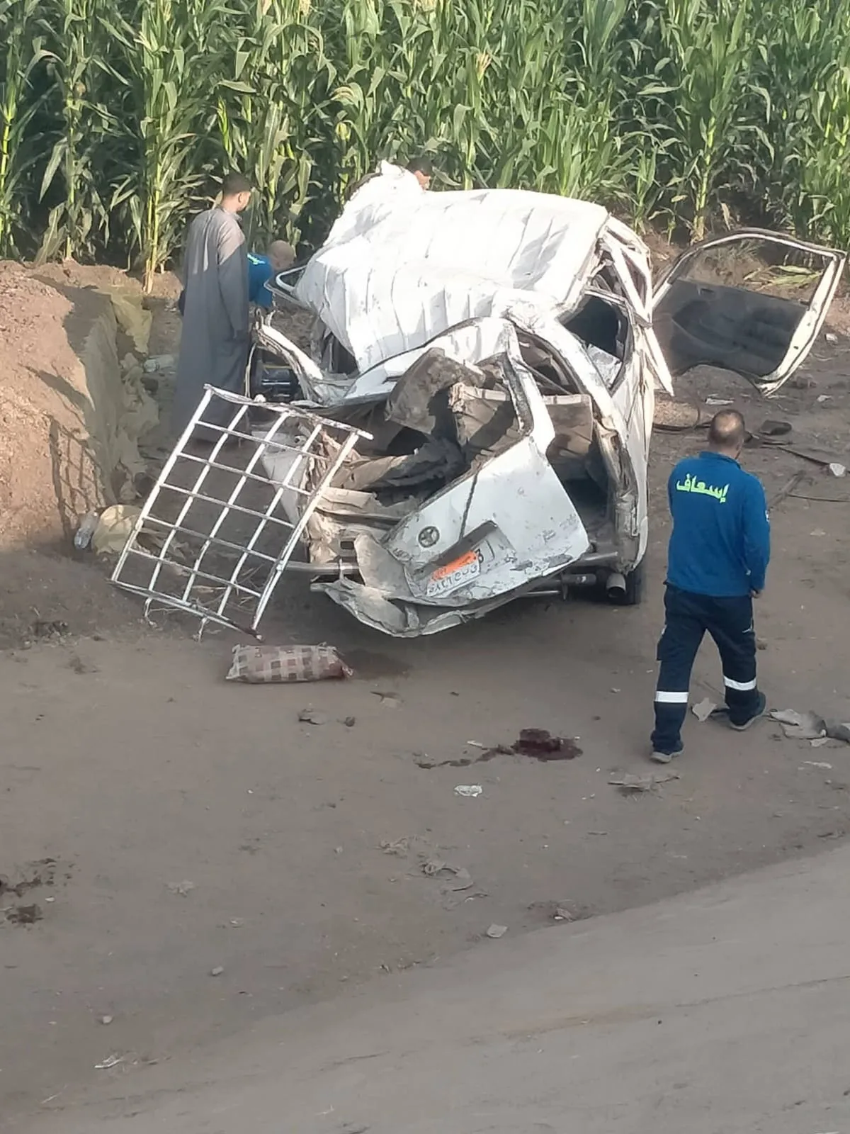 مصرع شخصين وإصابة 23 آخرين في تصادم ميني باص وميكروباص بطريق شبرا - بنها الحر مصرع شخصين وإصابة 23 آخرين في تصادم ميني باص وميكروباص بطريق شبرا - بنها الحر