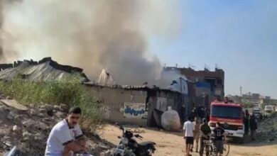 النيران تشتعل بمخزن أخشاب في طوخ.. والسيطرة على الحريق بعد تدخل سريع النيران تشتعل بمخزن أخشاب في طوخ.. والسيطرة على الحريق بعد تدخل سريع