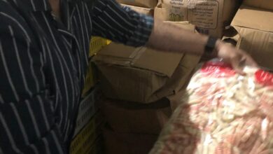 قبل وصولها للمواطنين.. إحباط تداول طن أغذية منتهية الصلاحية في بنها