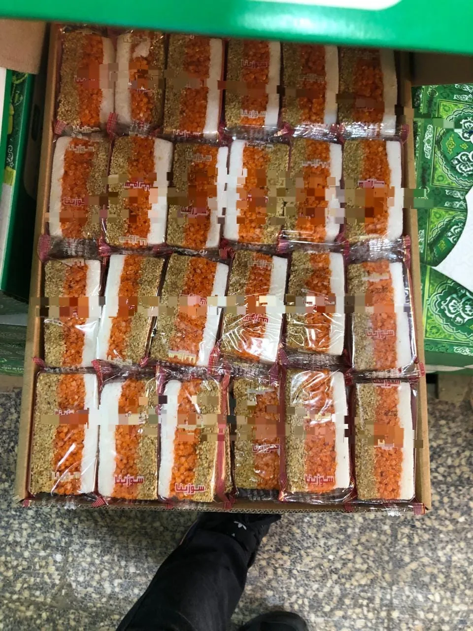 قبل المولد النبوي.. صحة القليوبية تضبط مصنعًا غير مرخص لحلوى المولد وتتحفظ على 320 كيلو من المنتجات المخالفة قبل المولد النبوي.. صحة القليوبية تضبط مصنعًا غير مرخص لحلوى المولد وتتحفظ على 320 كيلو من المنتجات المخالفة