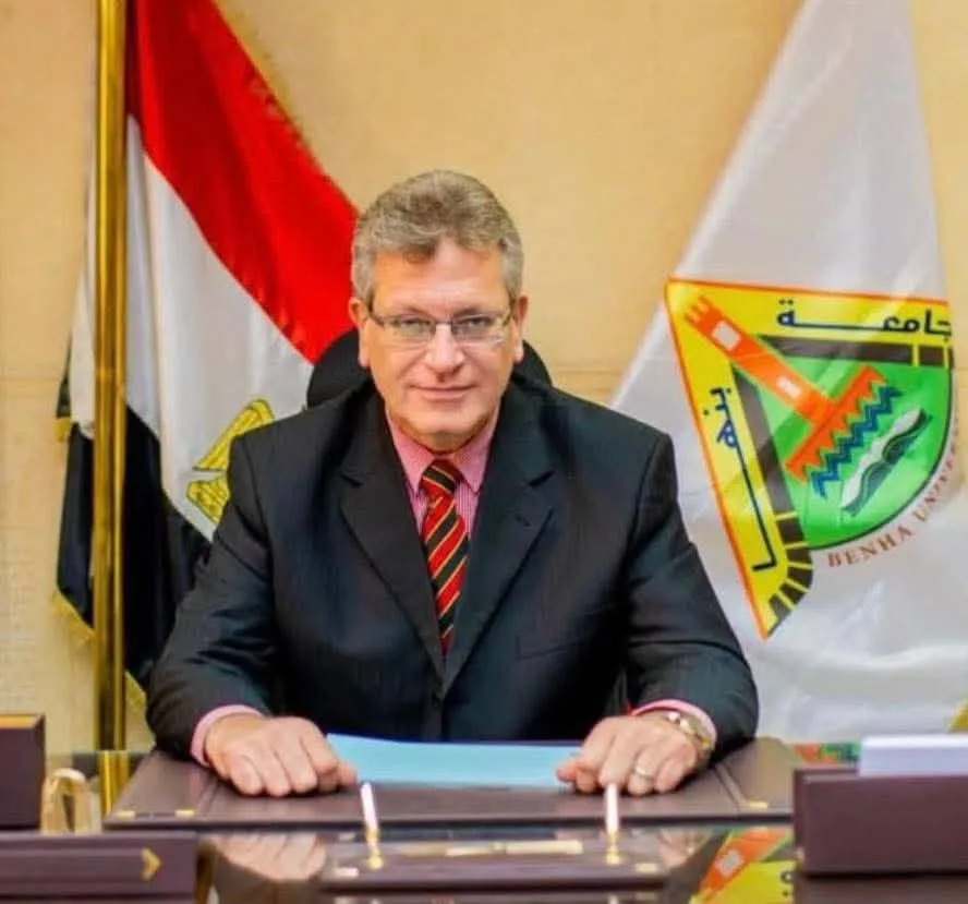 كلية طب بنها تهنئ الأمة الإسلامية بالمولد النبوي الشريف كلية طب بنها تهنئ الأمة الإسلامية بالمولد النبوي الشريف