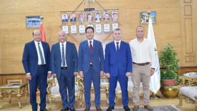 رئيس جامعة بنها ومدير بنك مصر يبحثان تعزيز التعاون وخدمة منتسبي الجامعة