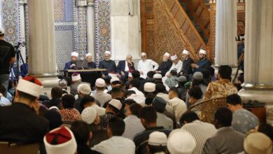 وزير الأوقاف: الأخلاق جوهر الرسالة المحمدية.. ونريد أن يتحول الاحتفاء بالمولد النبوي إلى أثر يراه العالم وزير الأوقاف: الأخلاق جوهر الرسالة المحمدية.. ونريد أن يتحول الاحتفاء بالمولد النبوي إلى أثر يراه العالم