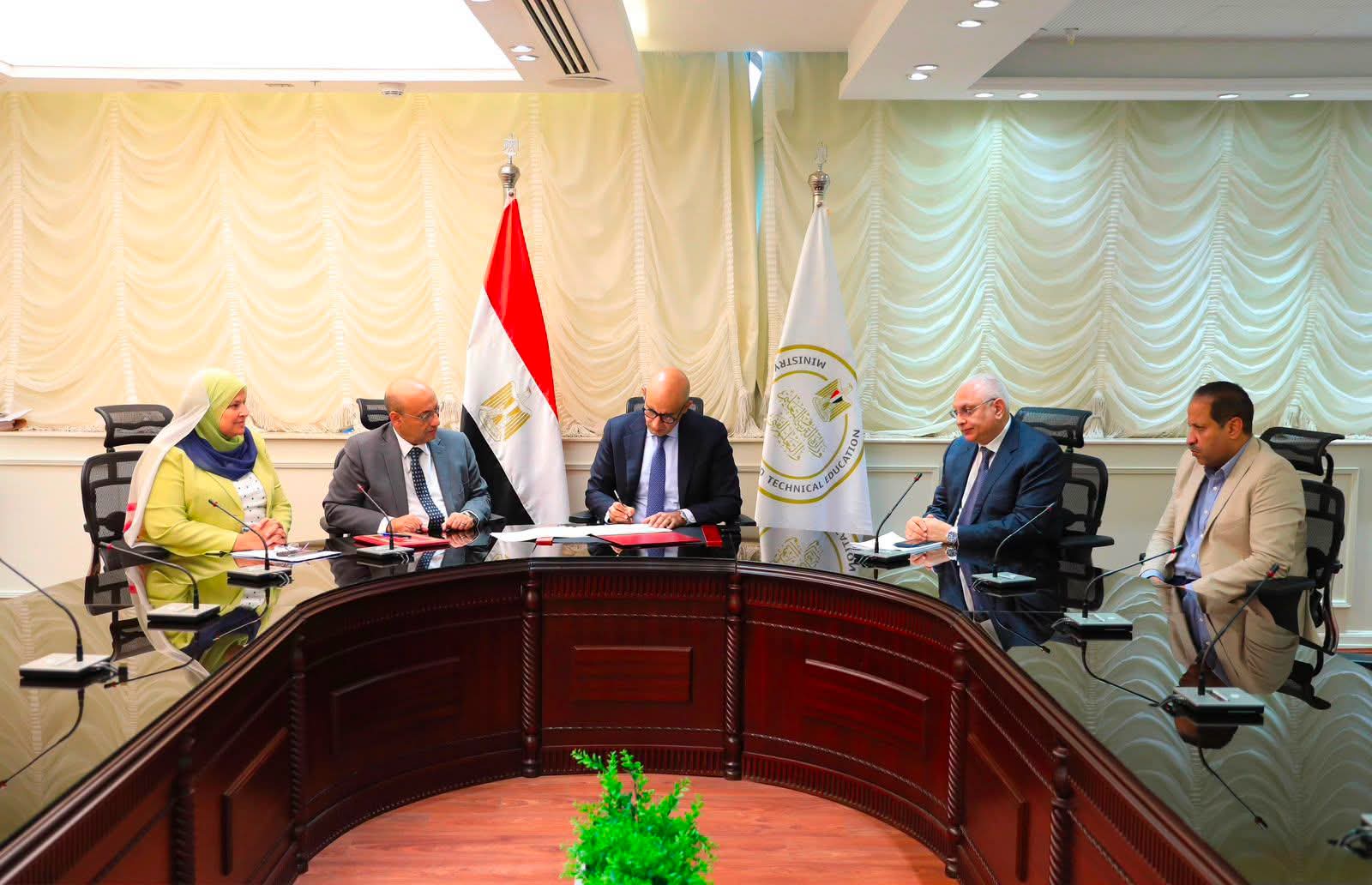 نتيجة الدور الثاني للدبلومات الفنية.. نجاح 89.49% نتيجة الدور الثاني للدبلومات الفنية.. نجاح 89.49%