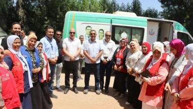 كله بالمجان كافة التخصصات.. محافظ القليوبية يتابع اكبر قافلة طبية بالقليوبية